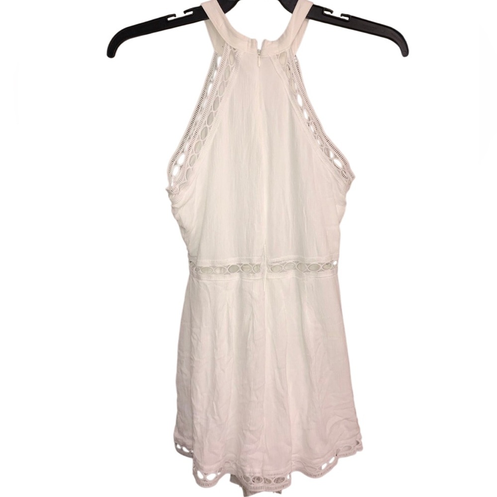 Active USA White Knit halter romper size Medium - Picture 2 of 3
